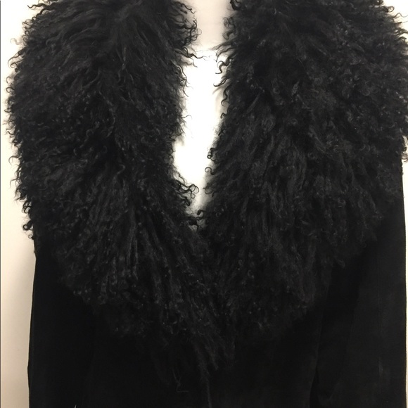 Ladies suede and fur coat, beautiful.  Stunning on! - Picture 7 of 8